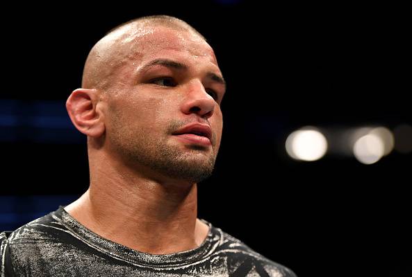 Thiago Alves will look to get back on track at UFC 210.
