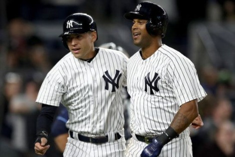 Yankees' Aaron Hicks nails hole-in-one on Par 4 with Cheyenne Woods