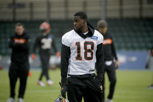 Bengals A J Green Reportedly Out Indefinitely After Ankle Injury