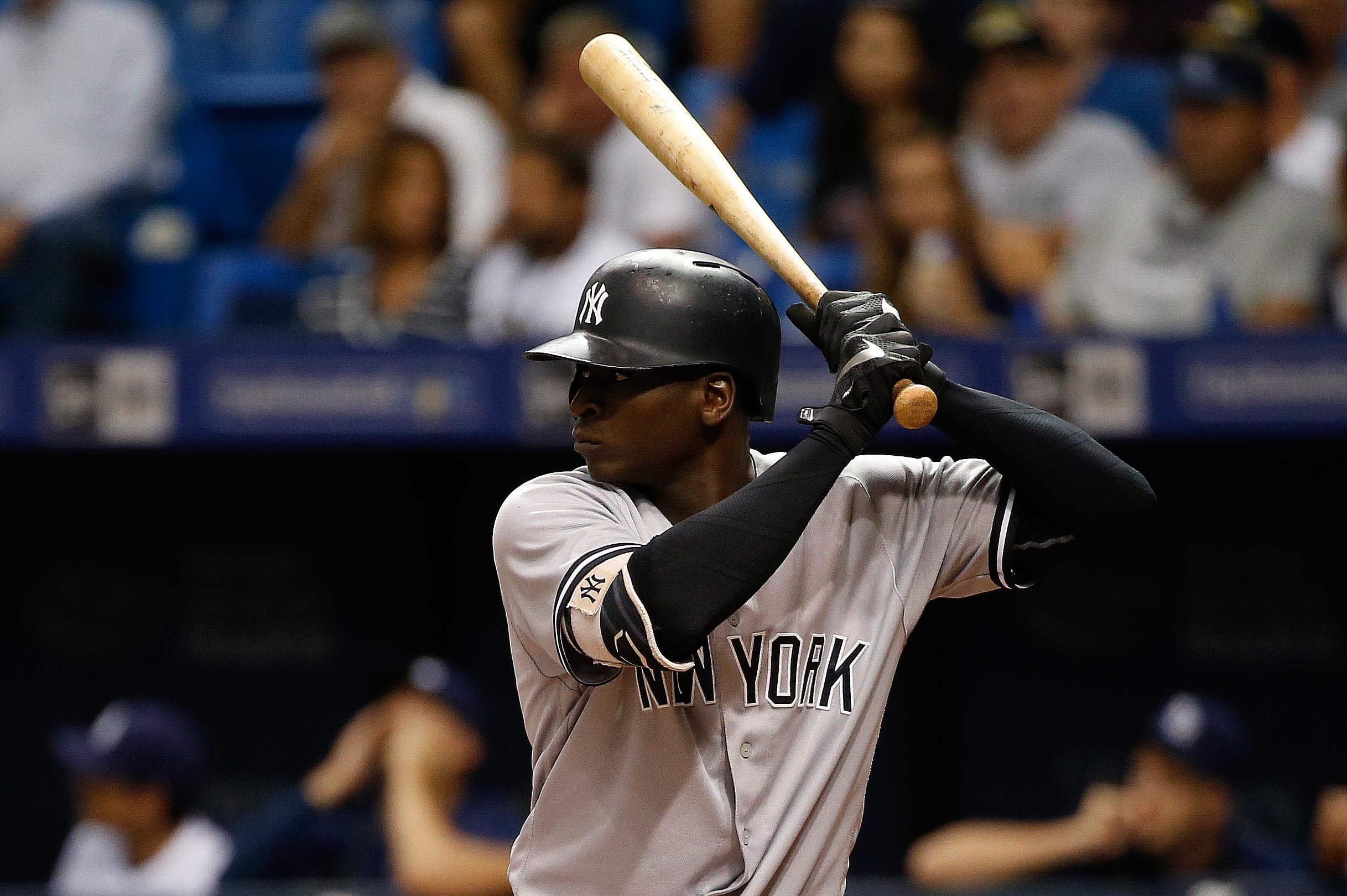 B/R Walk-Off on X: Didi Gregorius is signing a minor league deal