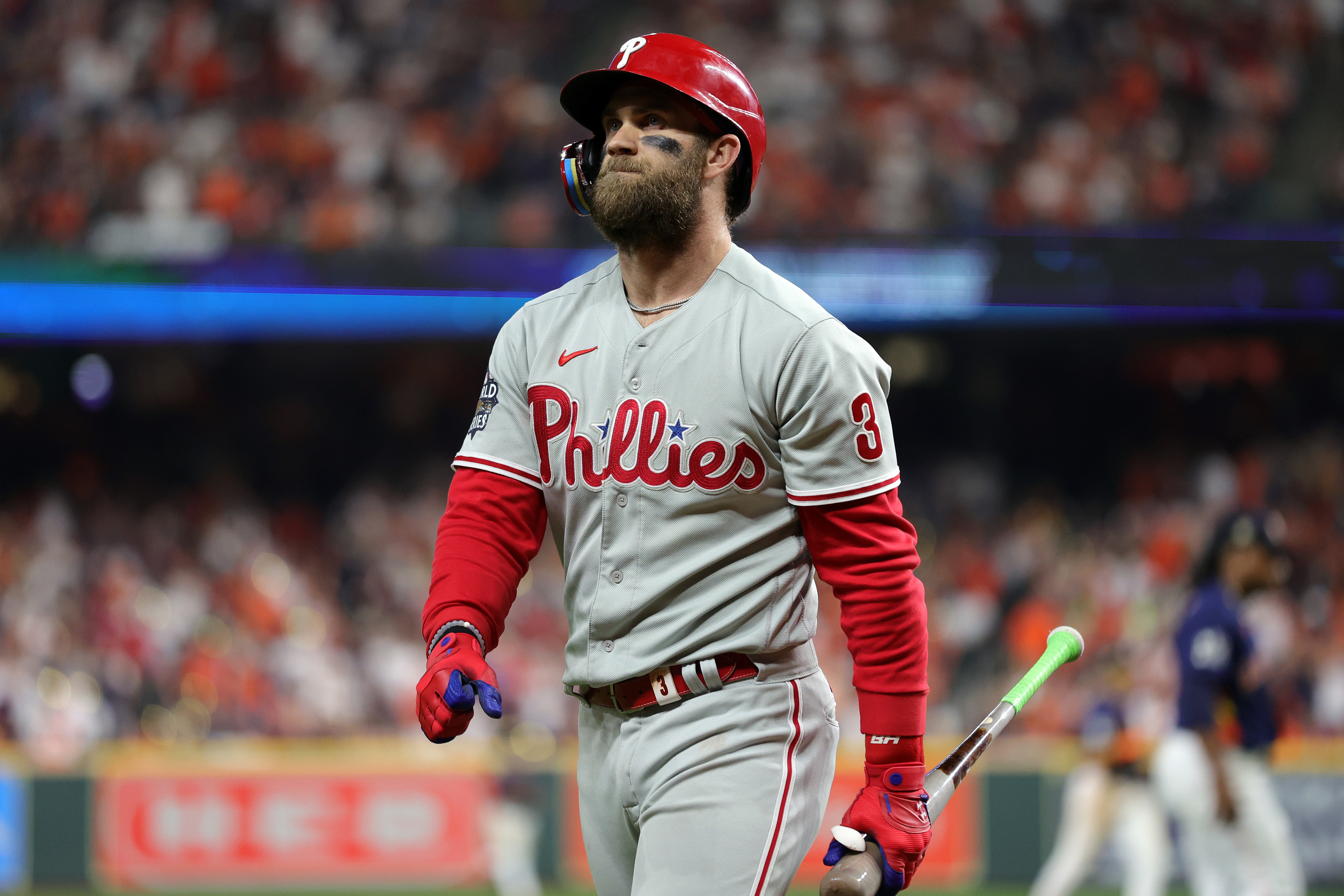 Bryce Harper hits 2 of Phils' 6 HRs, stares down Orlando Arcia - ESPN