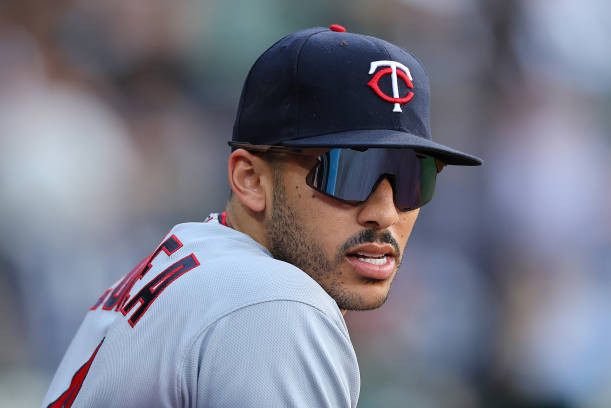 Report: 'Strong possibility' Twins steal Carlos Correa from Mets - Sports  Illustrated Minnesota Sports, News, Analysis, and More