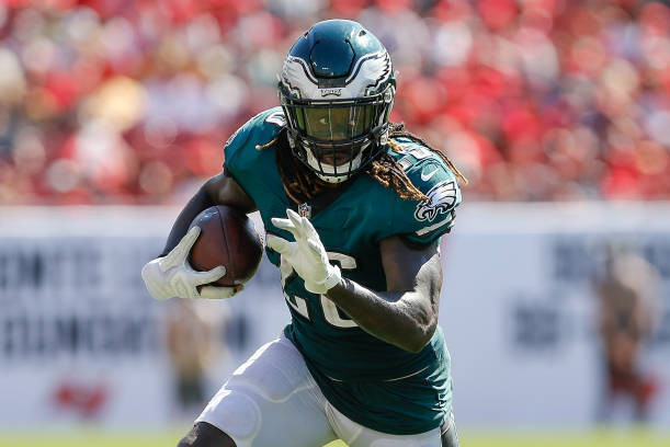 Why are Eagles picking their 'spots' with Jay Ajayi? Doug Pederson