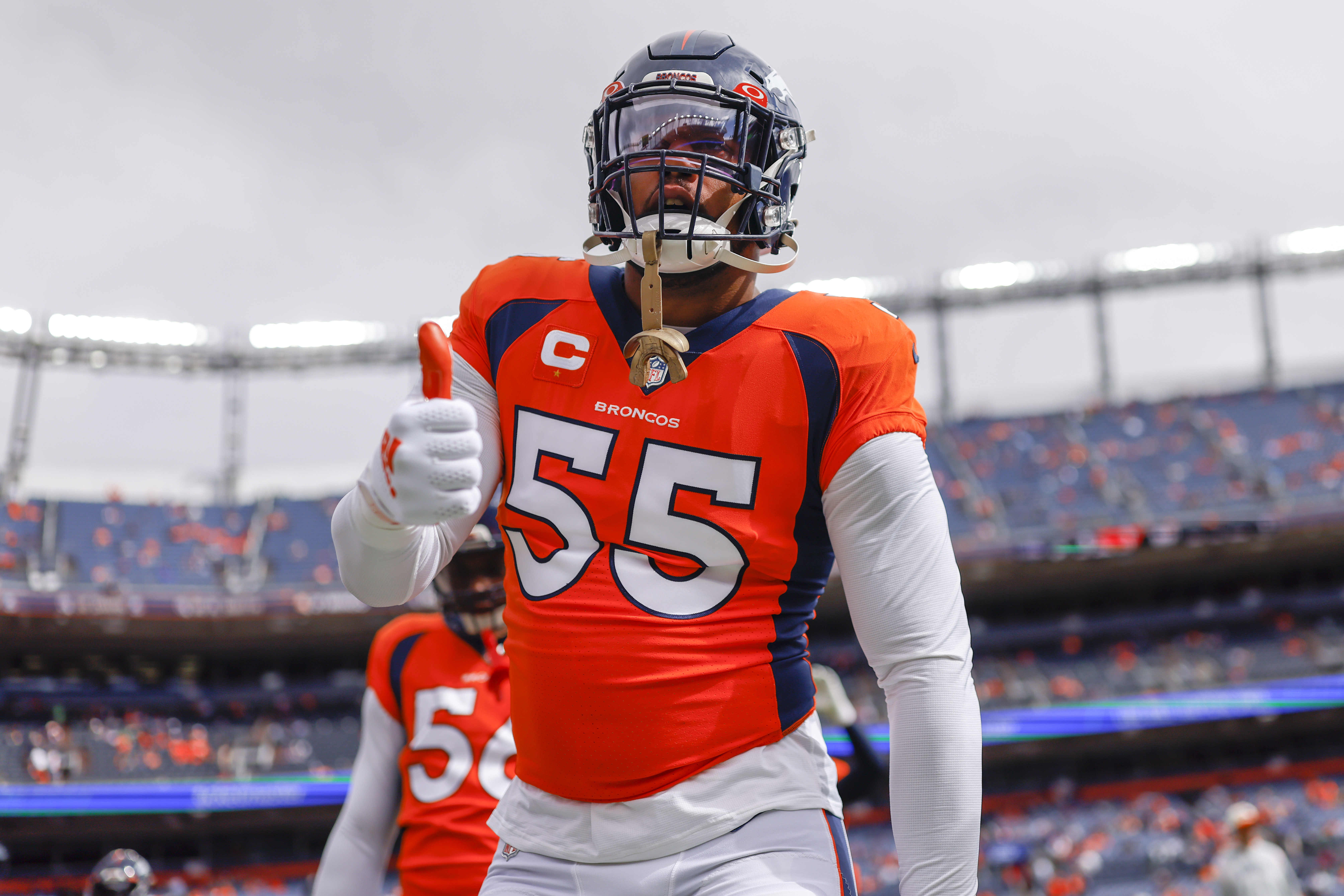 Broncos LB Bradley Chubb to get ankle surgery, hopes to return 