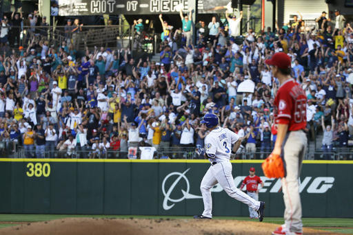 Mike Zunino continues tear, leads Mariners past Tigers 6-2