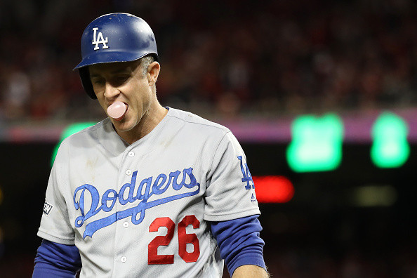 Dodgers welcome back Chase Utley with two-year, $2-million