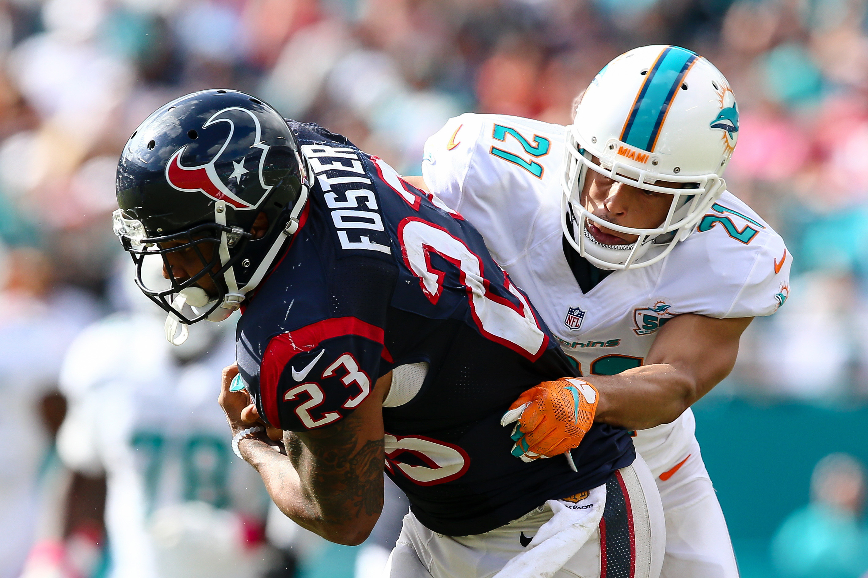 Which NFL Veterans Are in Danger of Becoming 2016 Salary Cap Casualties