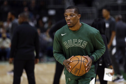 Report: Eric Bledsoe agrees to four-year, $70M extension with Bucks