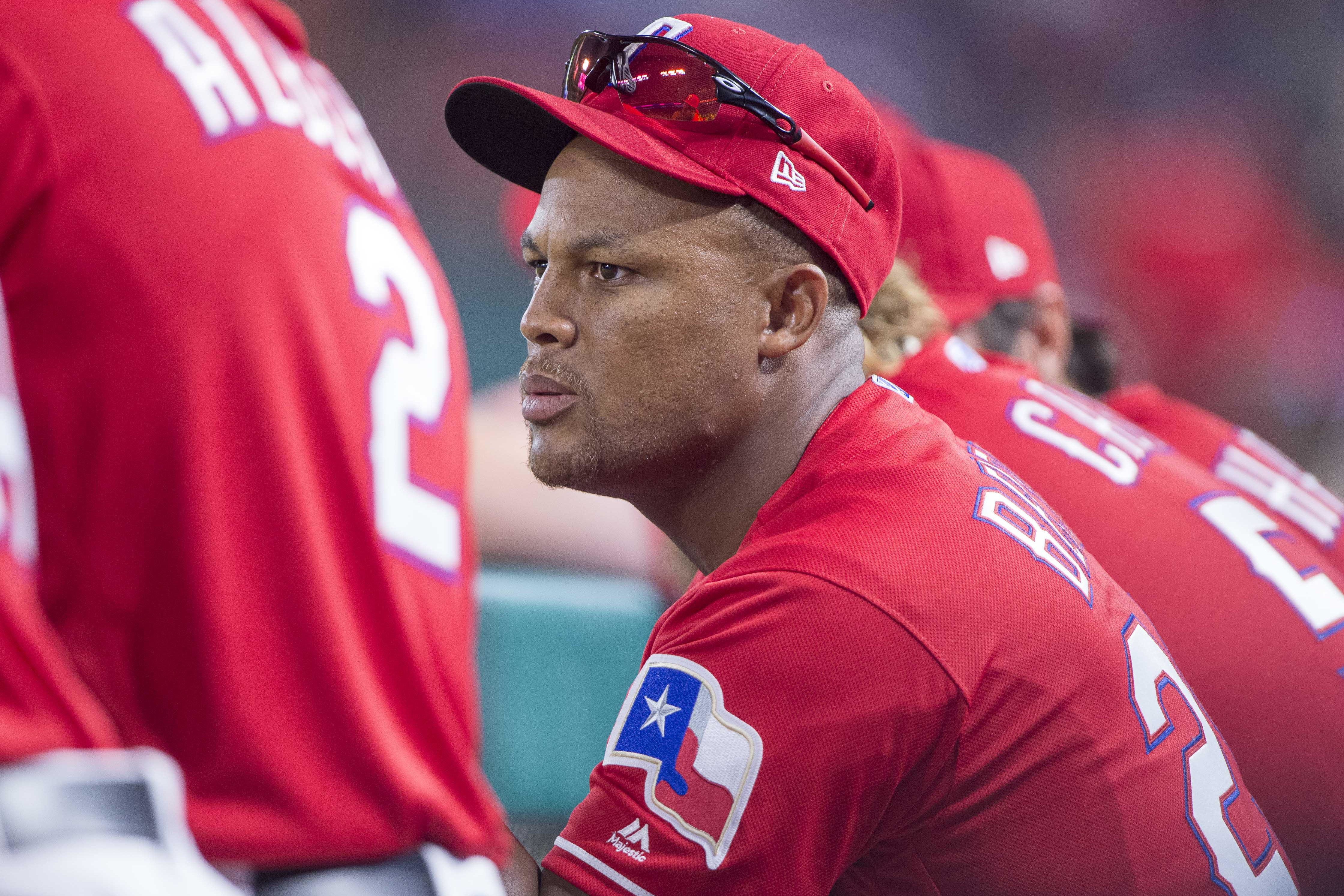 Report: Adrian Beltre signs 2-year extension