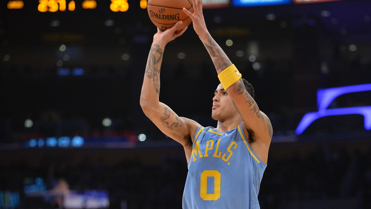 Kyle Kuzma Playing Center for 1st Time in Lakers� Small