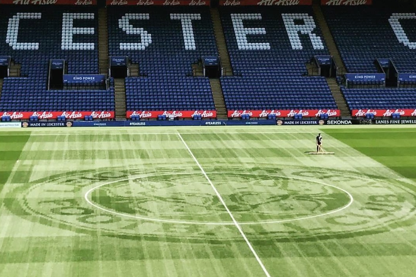 Leicester City Prove They Are The Kings Of Pitch Design Bleacher Report Latest News Videos And Highlights