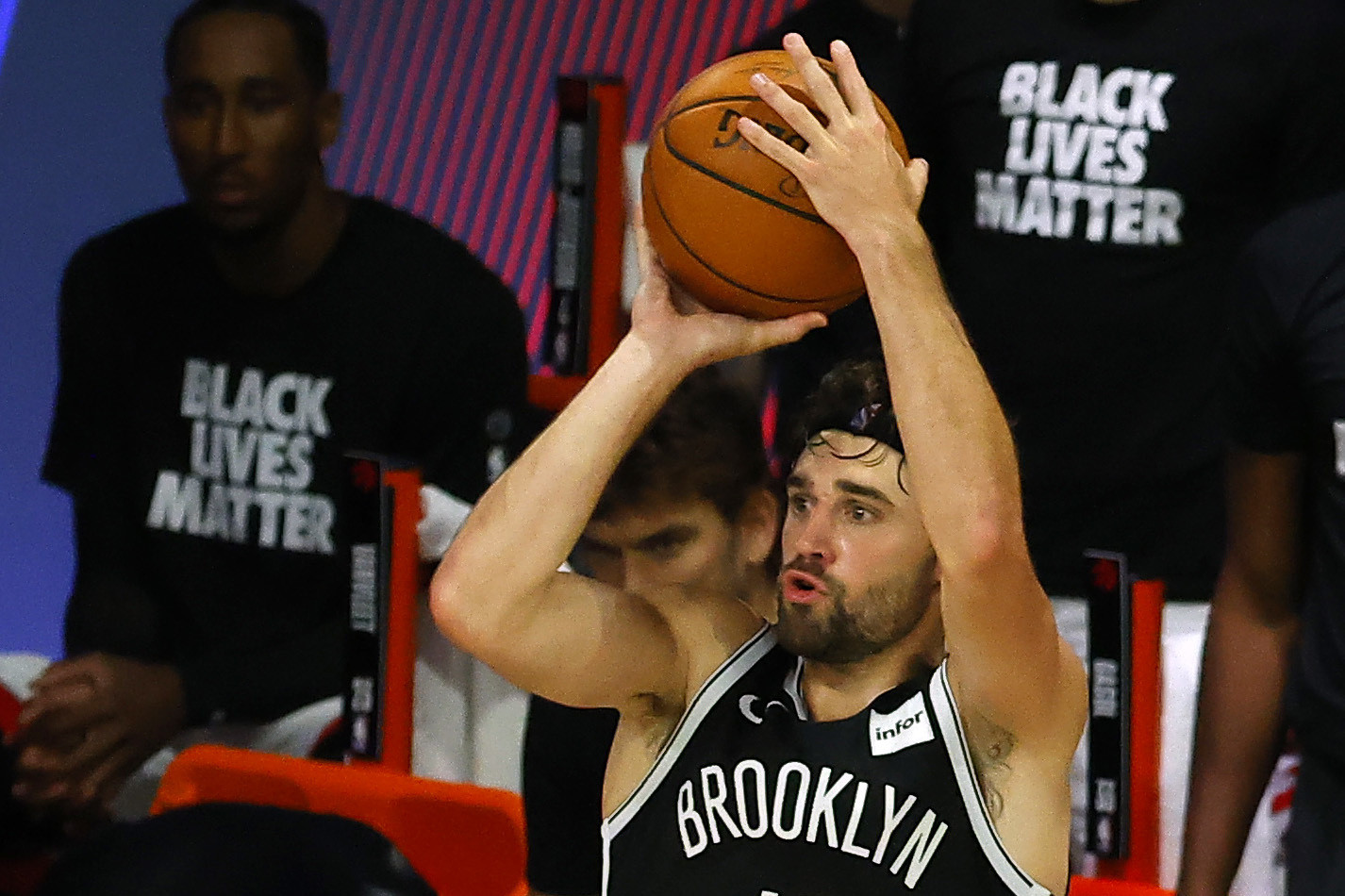 Brooklyn's Joe Harris leads NBA in 3-point shooting percentage - Streaking  The Lawn