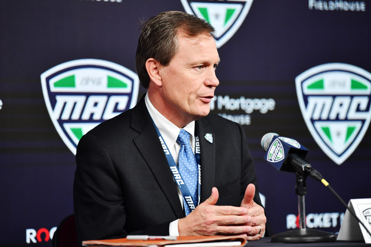 Akron Zips Basketball Bleacher Report Latest News Scores