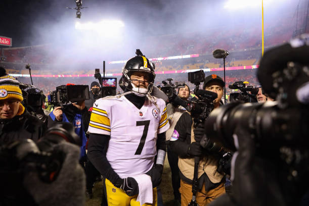 Tearful Ben Roethlisberger thanks fans in likely final postgame