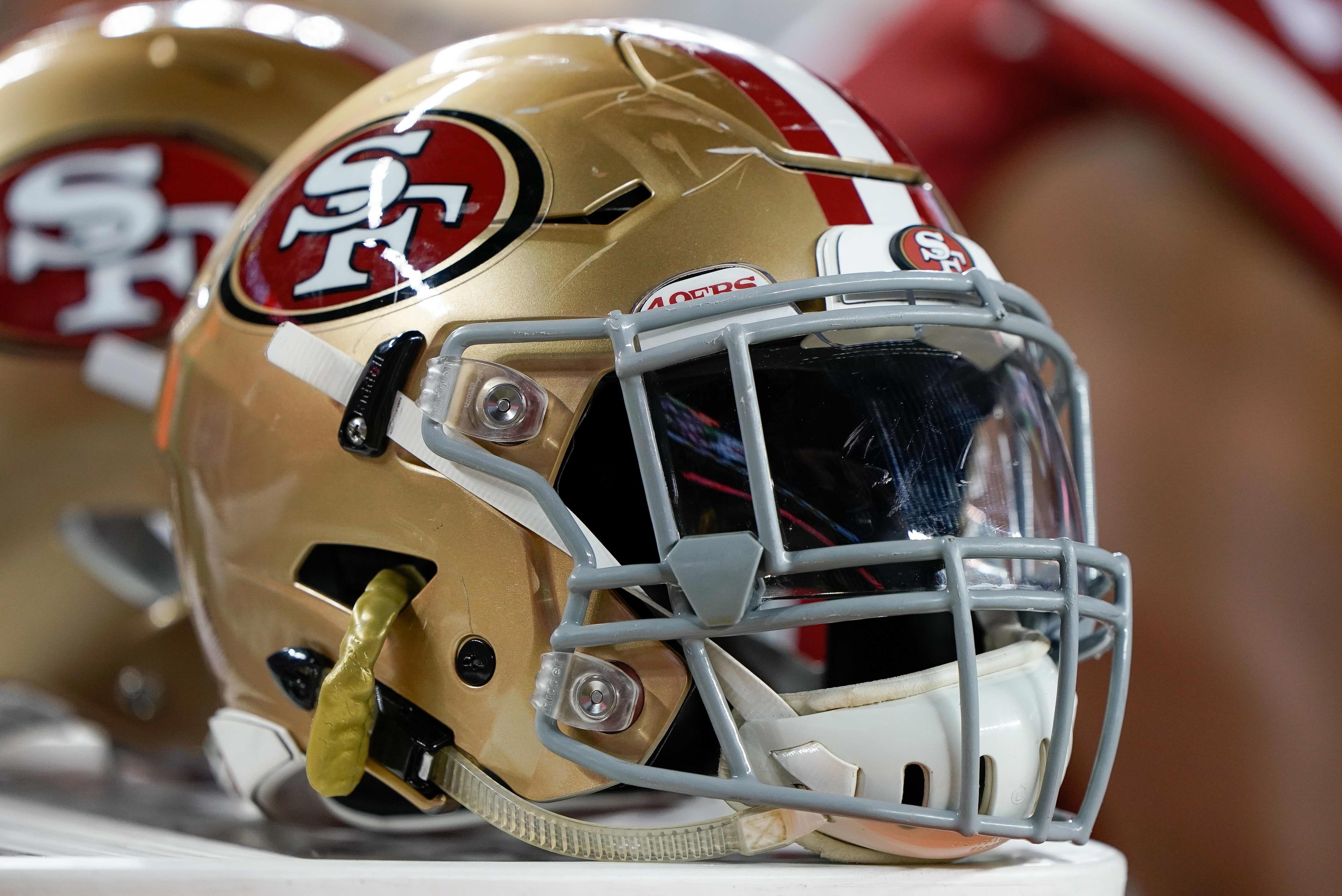 Yes A Gay Woman Works The Nfl Sideline But Katie Sowers Refuses To Be Sidelined Bleacher Report Latest News Videos And Highlights