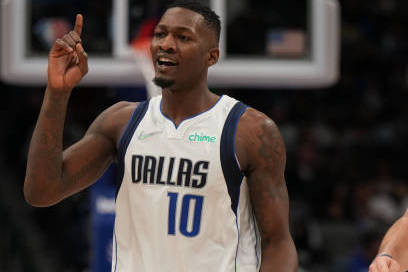 Dorian Finney-Smith drops 21 points on the Lakers, continuing his stellar  play - Mavs Moneyball