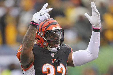 Devon Still Jersey Highest Selling Ever; Support from other NFL teams -  Cincy Jungle