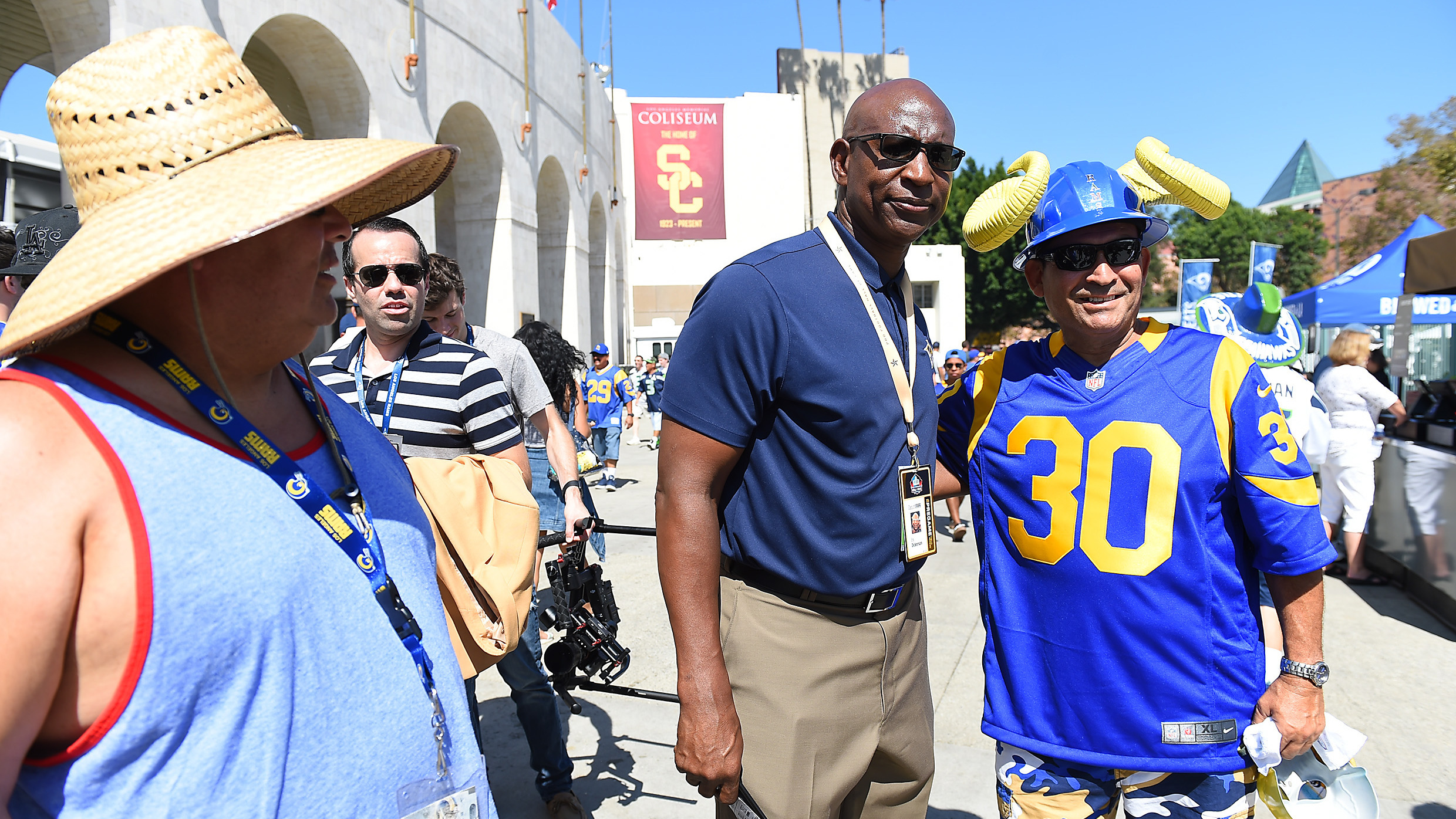 Eric Dickerson uses effeminate voice to call new Rams uniforms 'soft' -  Outsports