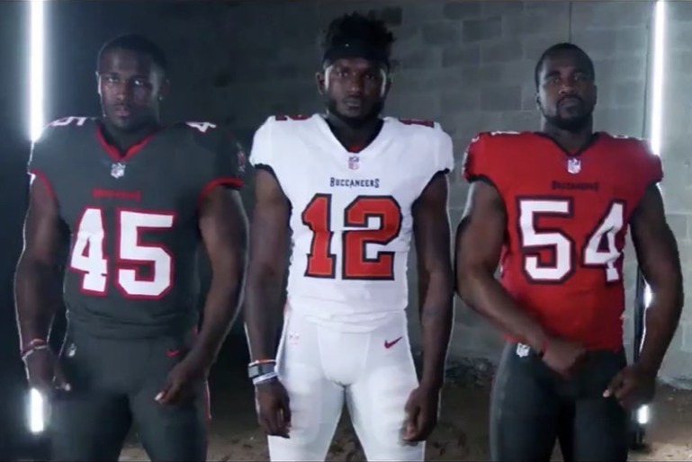 Uniforms Bleacher Report Latest News Videos And Highlights