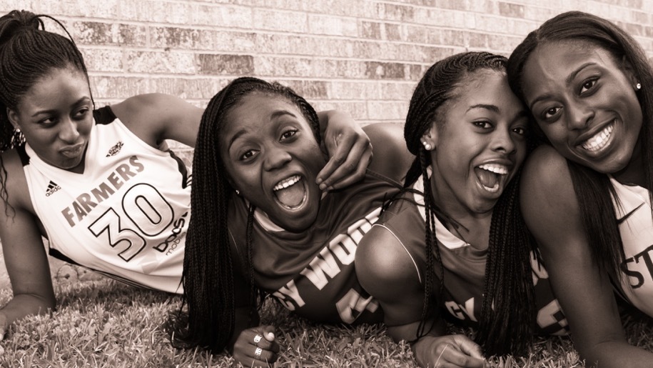 Chiney and Nneka Ogwumike, Sisters and No. 1 Picks, Face Off - The New York  Times