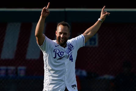 MLB on X: The @Royals honor Alex Gordon as he plays the final weekend of  his 14-year career.  / X