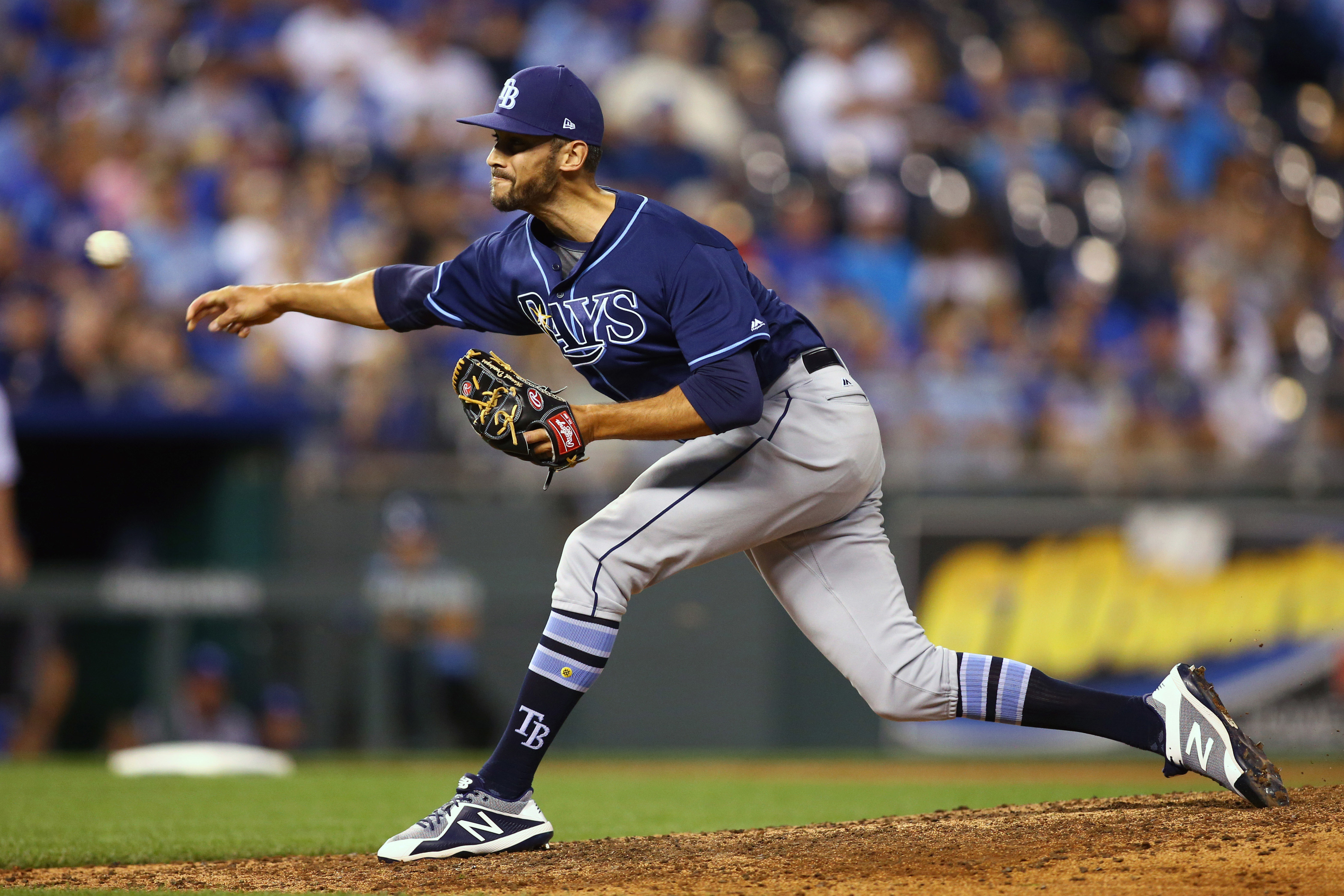 Steve Cishek turns dad shoes into cleats for Father's Day