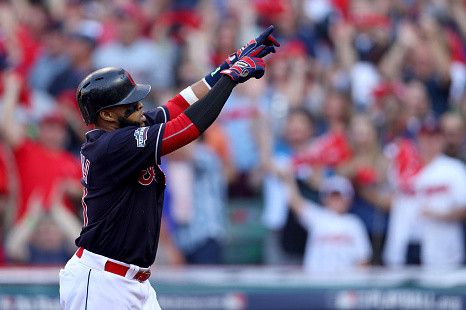 Royals, former Indians 1B Carlos Santana agree to $17.5M, 2-year deal