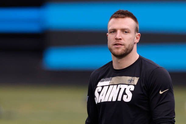 Report: Saints' Taysom Hill Won't Require Surgery on Tendon Injury
