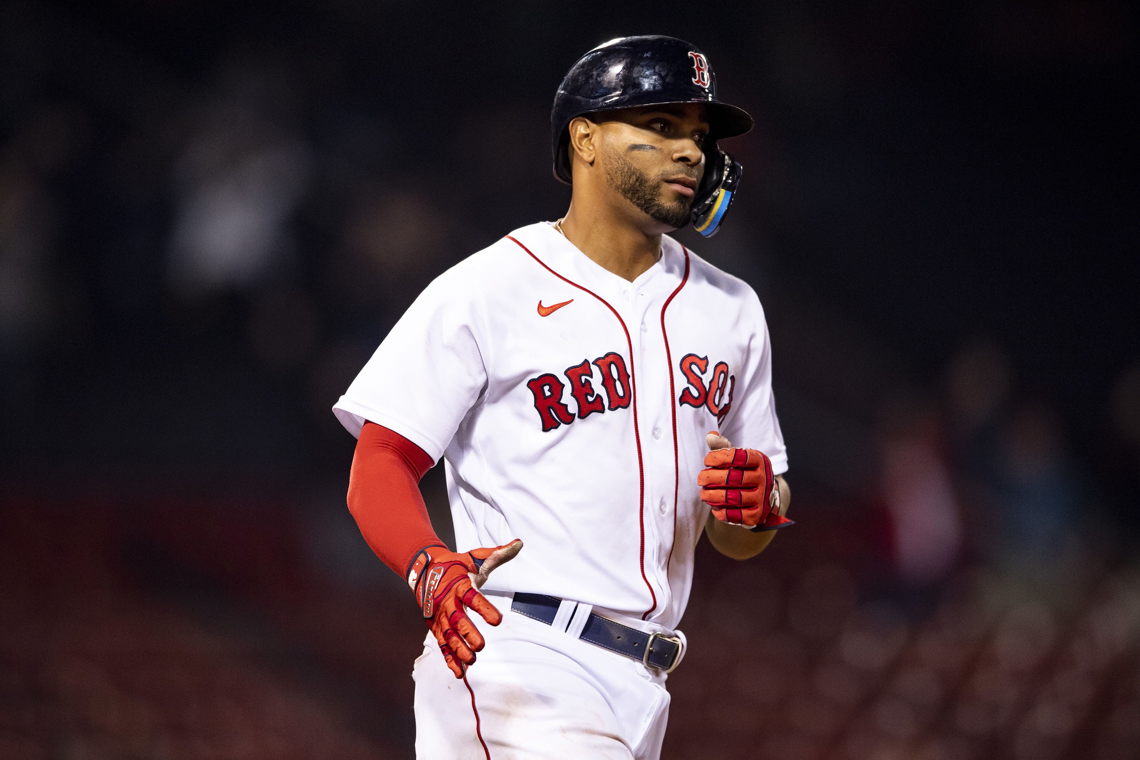 Padres, free agent SS Xander Bogaerts agree to $280M deal 