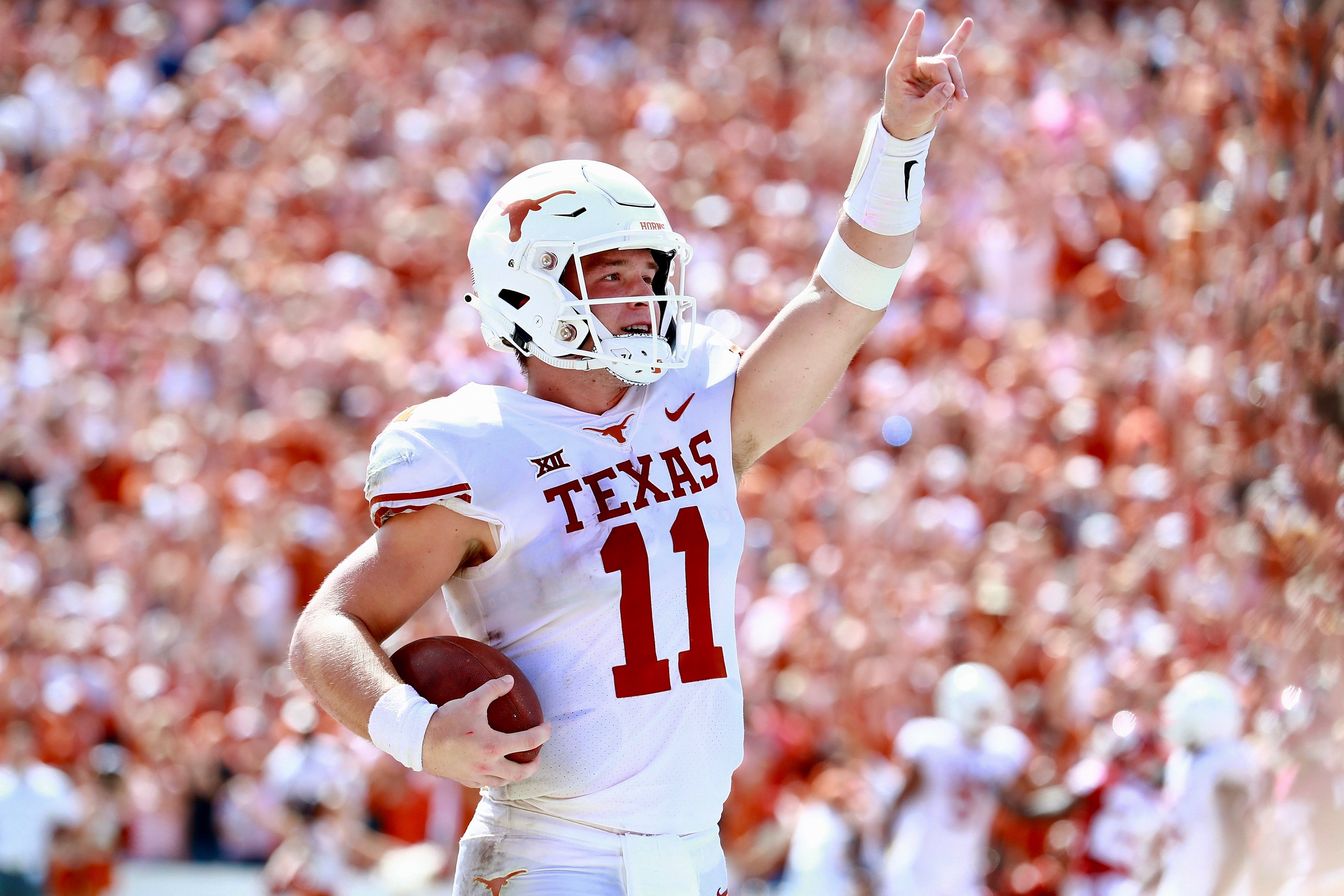 Oklahoma Sooners Football Vs Texas Longhorns Football 2018 10 06 Bleacher Report Latest News Videos And Highlights