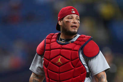 19 Yadier Molina Catchers Gear Stock Photos, High-Res Pictures, and Images  - Getty Images