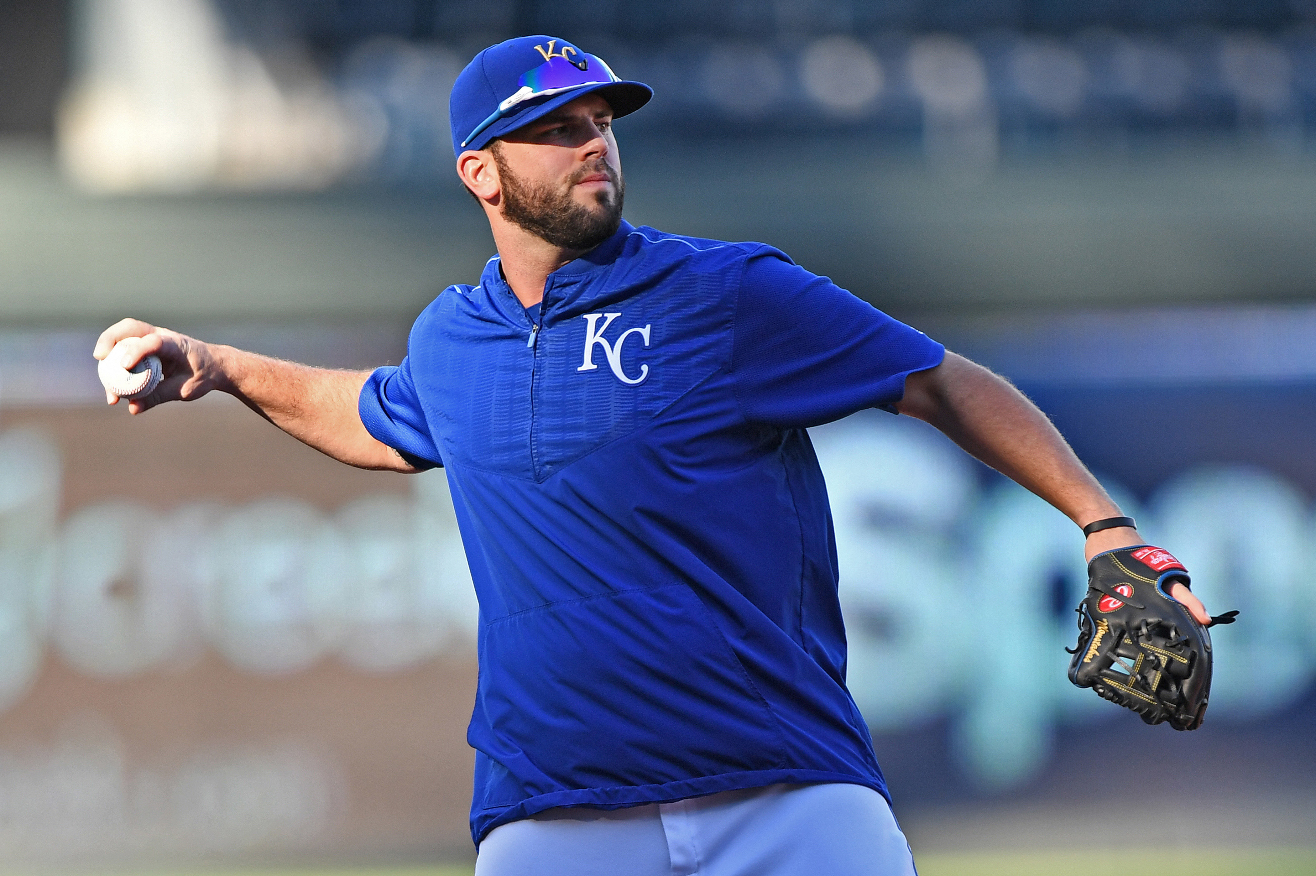Mike Moustakas - MLB Videos and Highlights