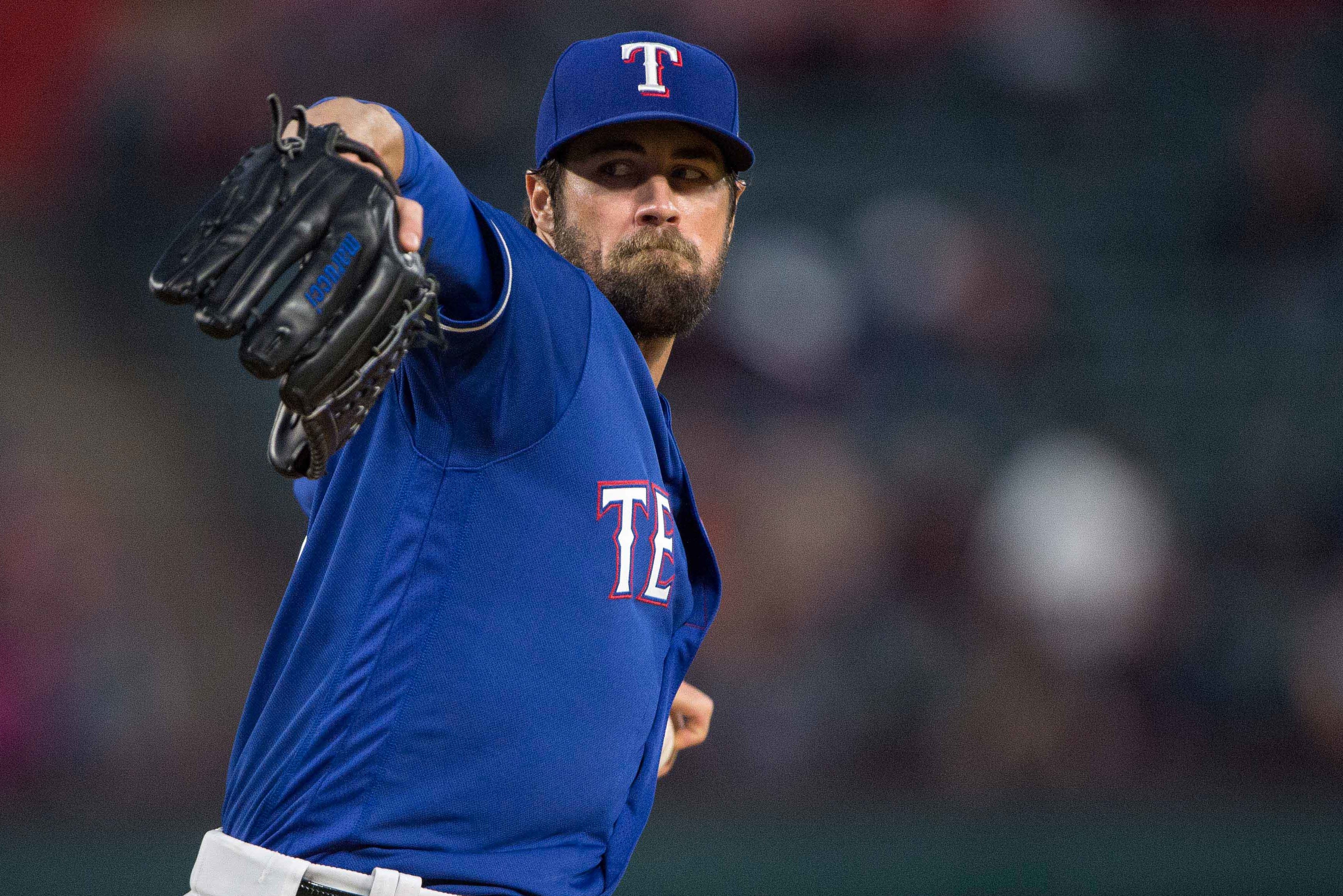 42-44 - Hooray! Cole Hamels and the Rangers are good again! - Lone Star Ball