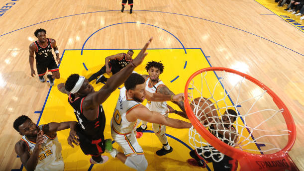 It S On Again Stephen Curry Gives Warriors Clarity During Home