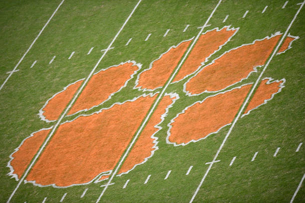 Bill Foster Former Clemson Basketball Coach Dies At 79