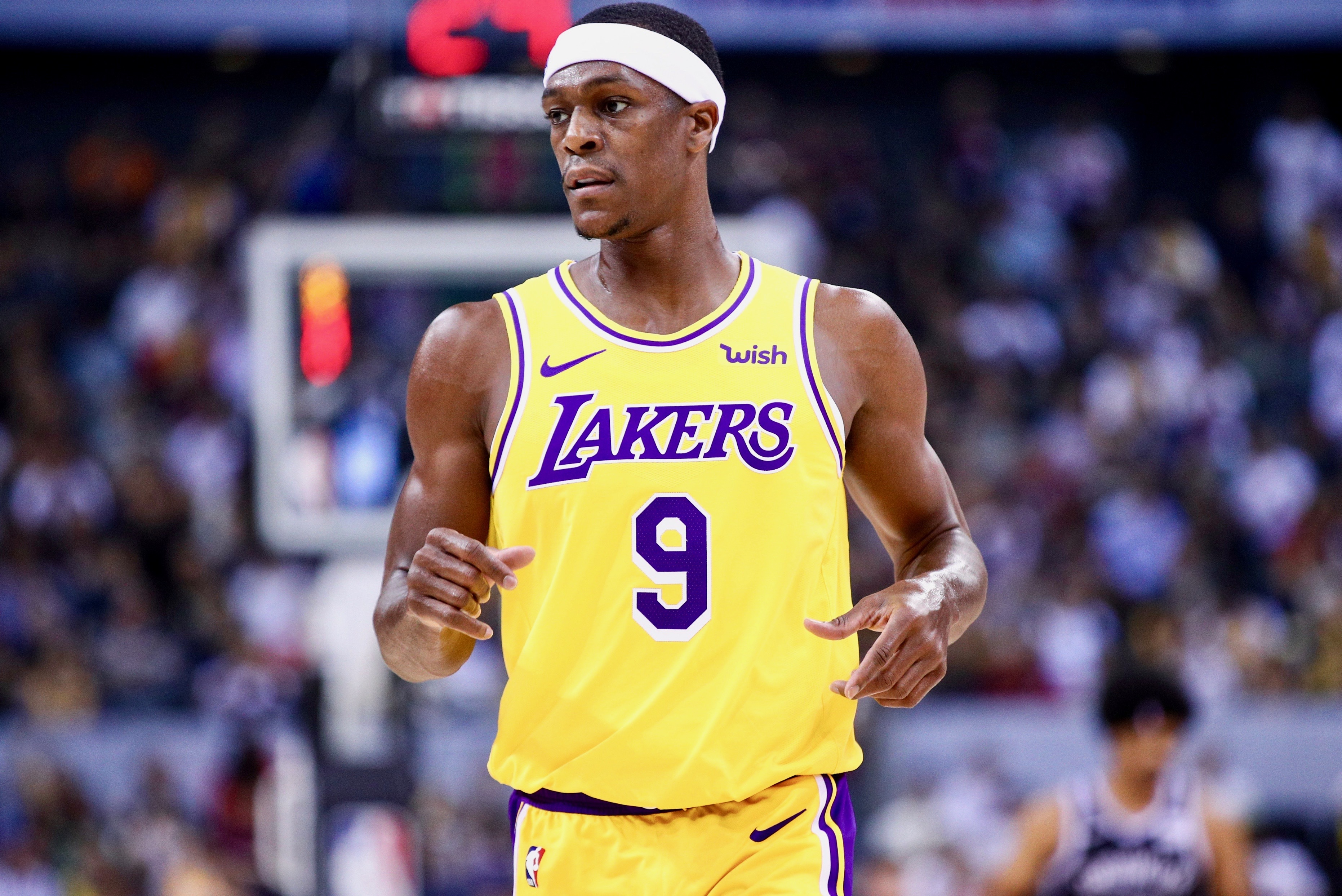 Whicker: Nothing artificial about Rajon Rondo's basketball intelligence –  Orange County Register