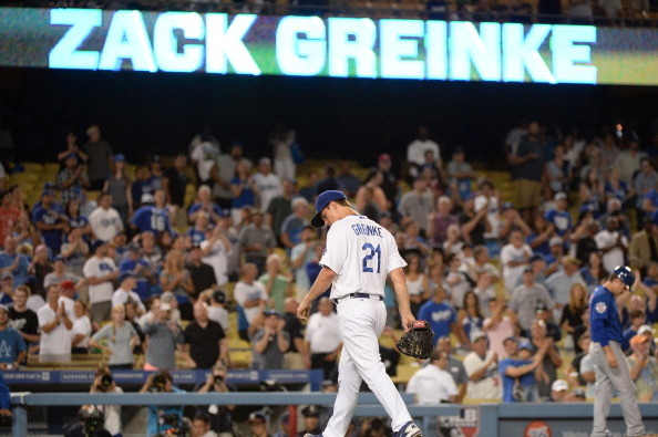 Zack Greinke Finds His Old Home, Dodger Stadium, Unwelcoming Again - The  New York Times