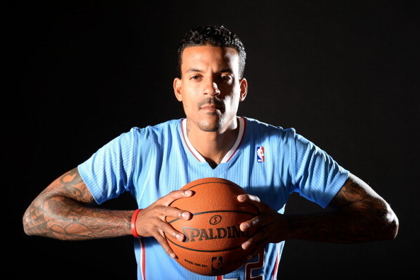 Clippers' Matt Barnes show's he's flexible, reshapes body with yoga - Los  Angeles Times