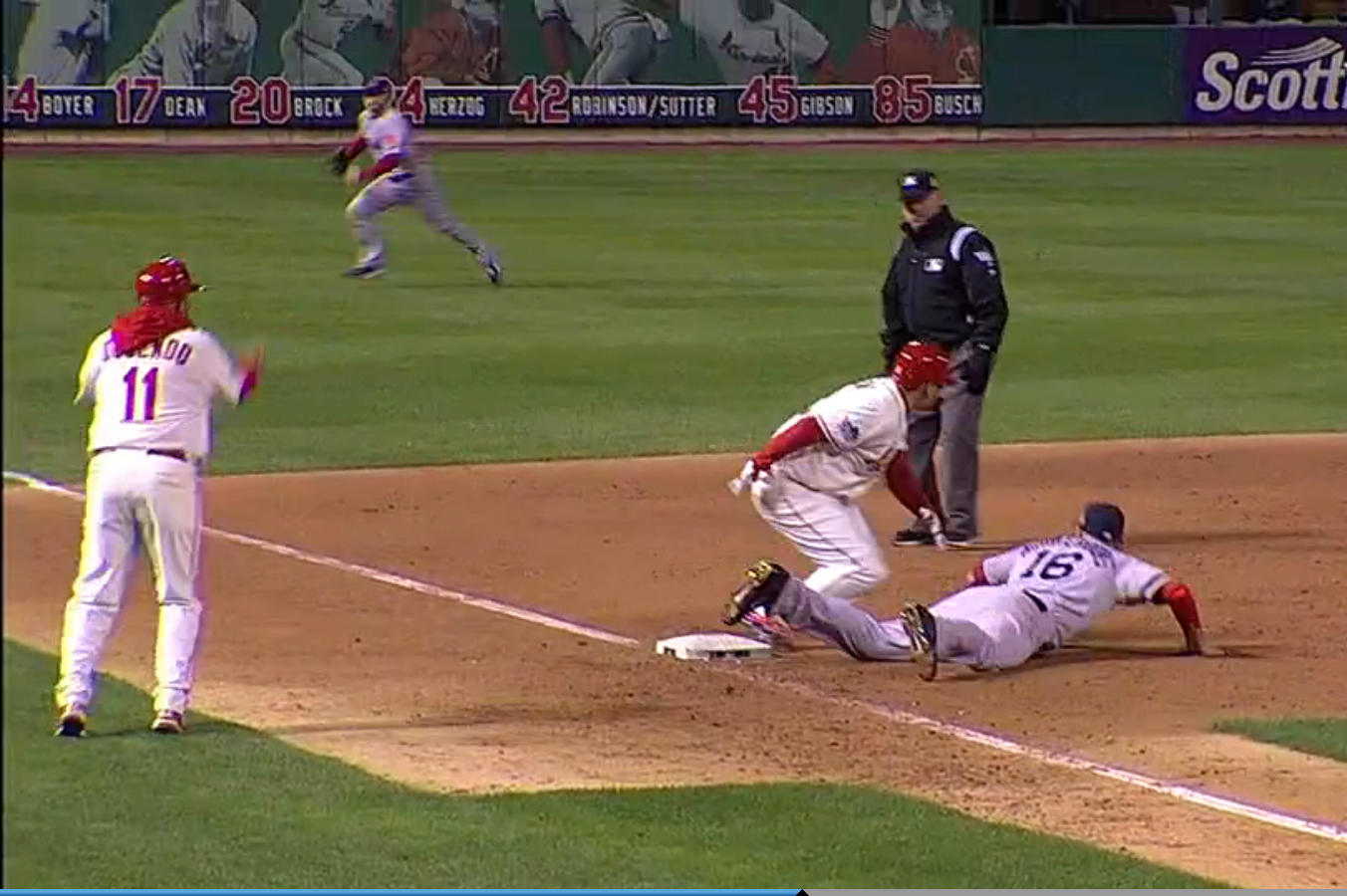 Obstruction call gives Cards win in WS Game 3 (VIDEO)