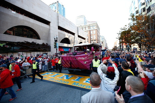 Red Sox J.D. Martinez looking for his World Series ring. Riding in the duck  boat parade. Members of the Boston Red Sox make their way through Boston,  Massachusetts during a World Series