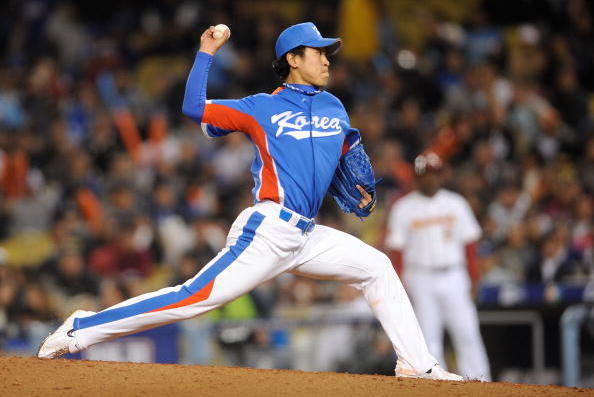 Dodgers Spring Training: Hyun-Jin Ryu Working On New Slider Inspired By KBO  Pitcher Suk-Min Yoon - Dodger Blue