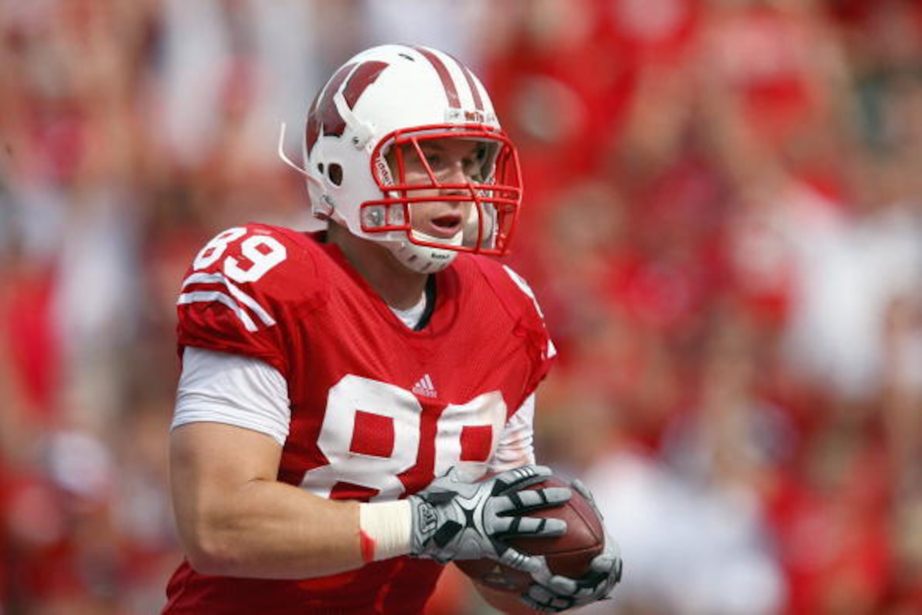 Wisconsin Badgers: Top 5 Tight Ends Of All Time 4 A Scout's Take on Potential Free Agent Tight End Garrett Graham | News, Scores, Highlights, Stats, and Rumors | Bleacher Report