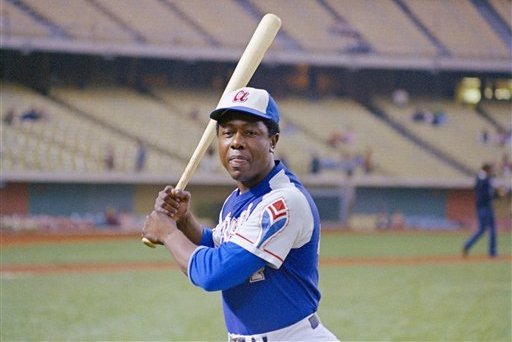 Hank Aaron 715th Home Run Special Edition 1974 Commemorative Serial  Numbered Baseball Bat at 's Sports Collectibles Store