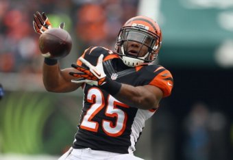 CINCINNATI, OH - DECEMBER 08: Giovani Bernard #25 of the Cincinnati Bengals catches a pass during the NFL game against the Indianapolis Colts at Paul Brown Stadium on December 8, 2013 in Cincinnati, Ohio. (Photo by Andy Lyons/Getty Images)