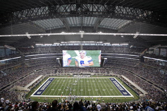 VIDEO: Jaguars Debut World's Largest Video Boards