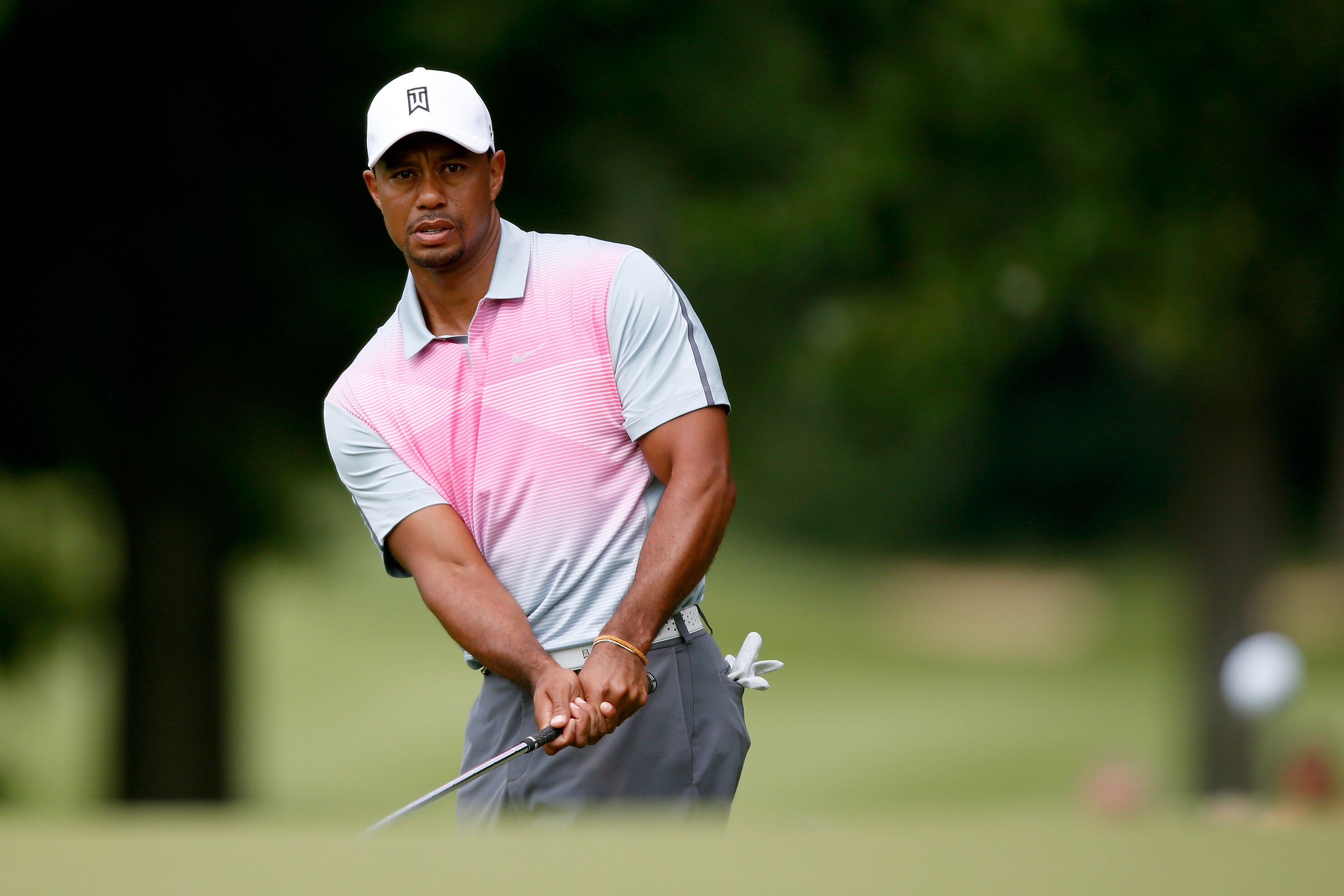 Tiger Woods at Bridgestone Invitational 2014: Daily Scores, Leaderboard  Updates | News, Scores, Highlights, Stats, and Rumors | Bleacher Report