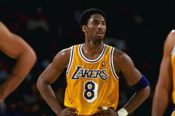 NBA Fan Photoshopped Kobe Bryant Into The Lakers' NBA 75 Players Picture:  It Would Have Been Amazing To See Kobe Bryant With All Of Those Legends At  NBA 75! - Fadeaway World