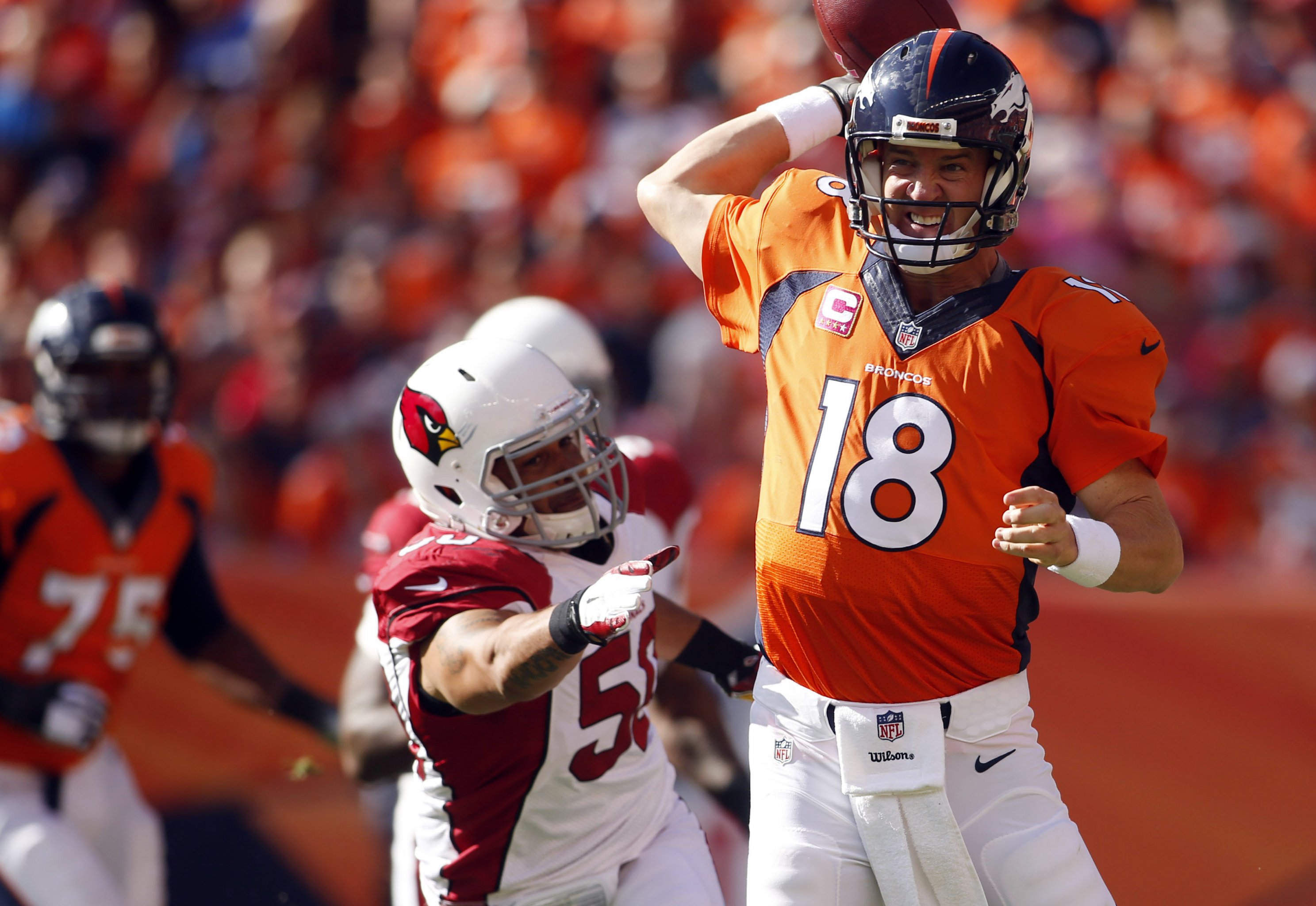 Photo gallery: Manning breaks Favre's TD record, beat 49ers 42-17