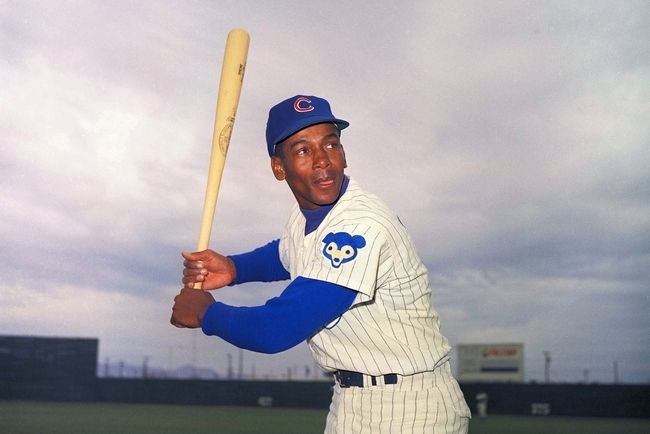Chicago Cubs sur Twitter : Remembering the great Ernie Banks on his  birthday! #LetsPlayTwo Watch more of Mr. Cub's most memorable moments:    / Twitter