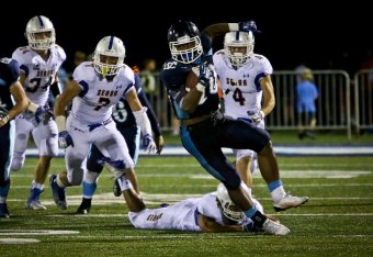 Texas Legacy Recruits Look To Follow In Father S Footsteps